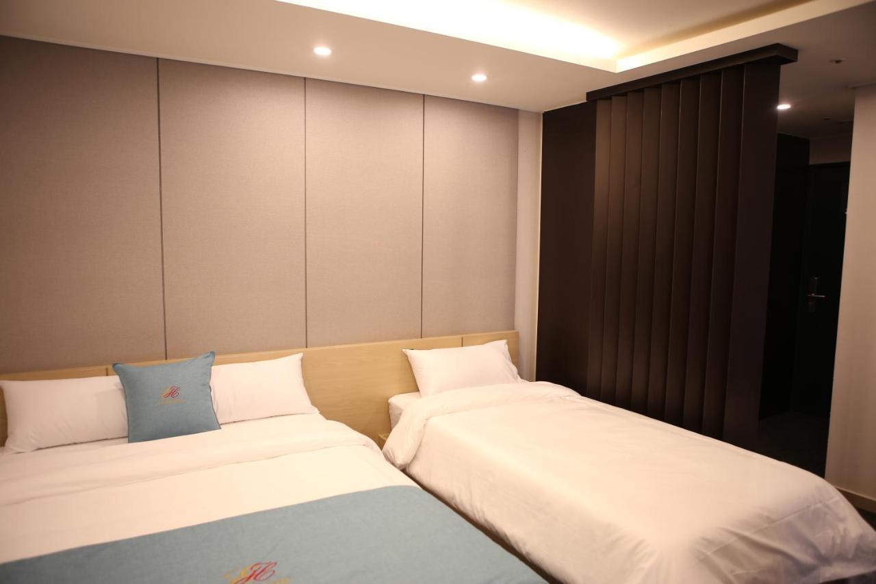 Chuncheon Eston Hotel Ngoại thất bức ảnh