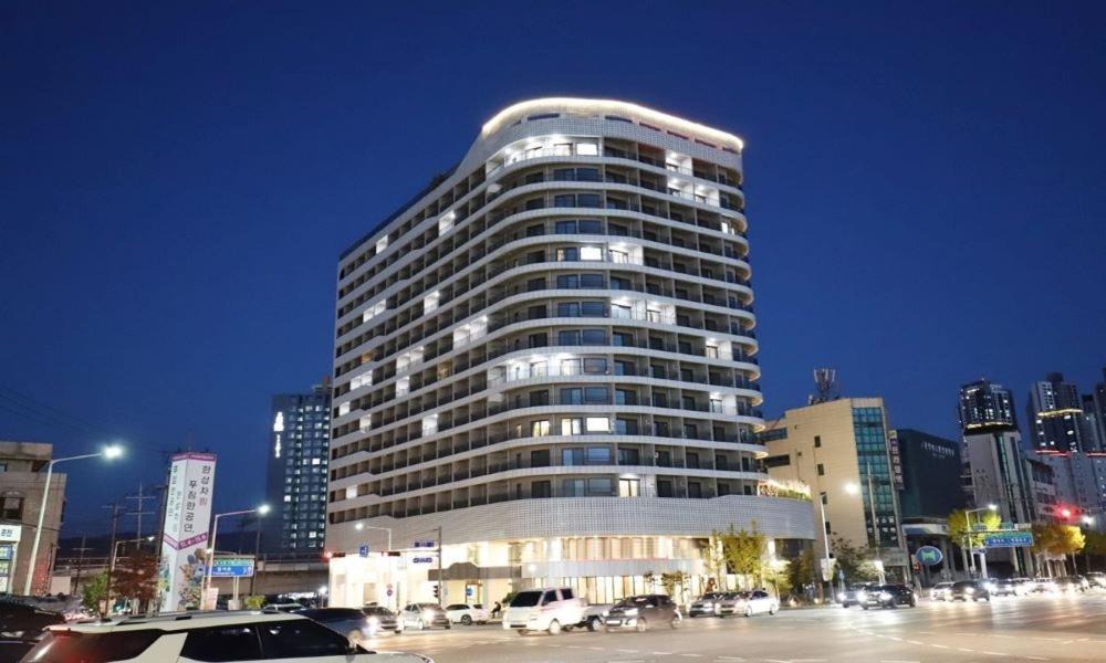 Chuncheon Eston Hotel Ngoại thất bức ảnh