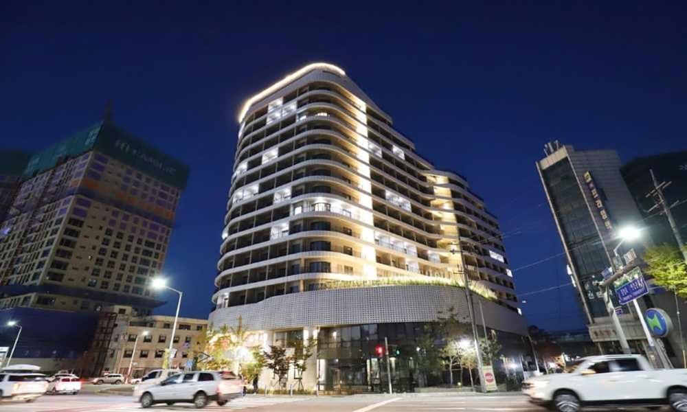 Chuncheon Eston Hotel Ngoại thất bức ảnh