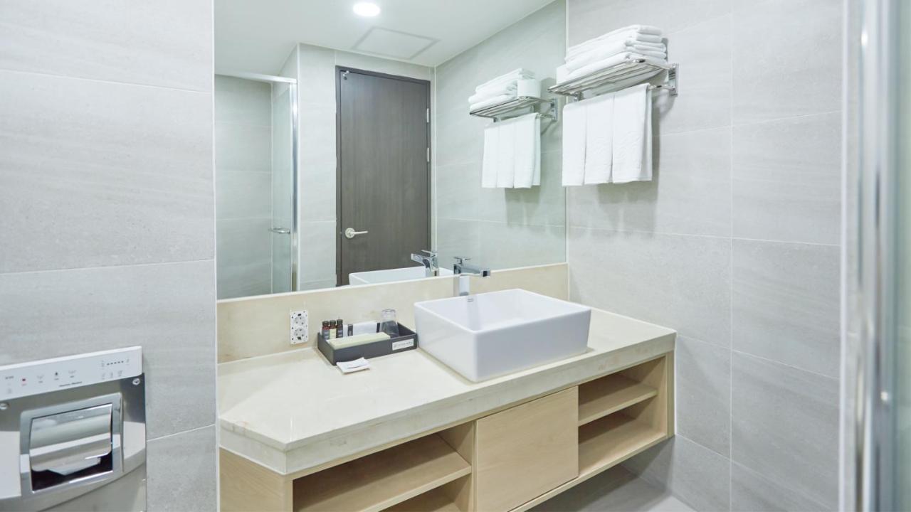 Chuncheon Eston Hotel Ngoại thất bức ảnh