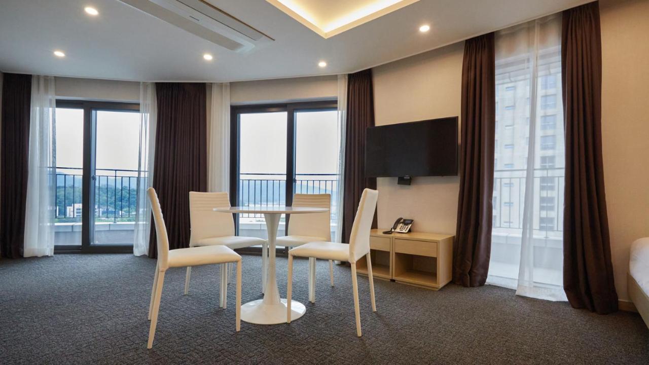 Chuncheon Eston Hotel Ngoại thất bức ảnh